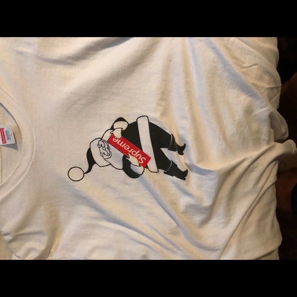 Supreme Santa Tee